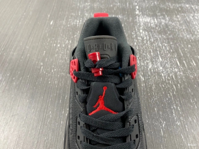 Bmlin FQ1579-006 Jordan Low Bred Spizike 0813